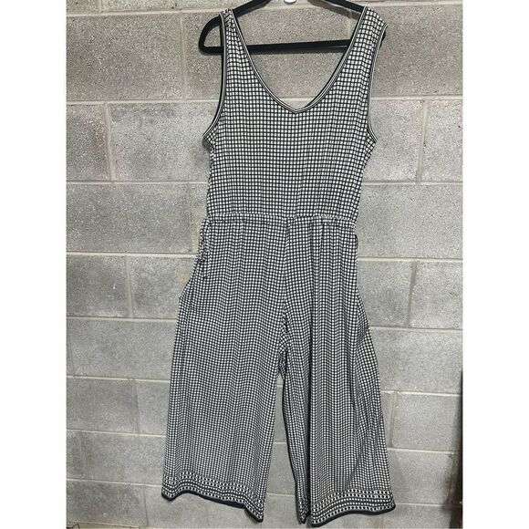 Max Studio Geometric Grid Side-Tie Wide Leg Jumpsuit Size XL Black White - Picture 2 of 4